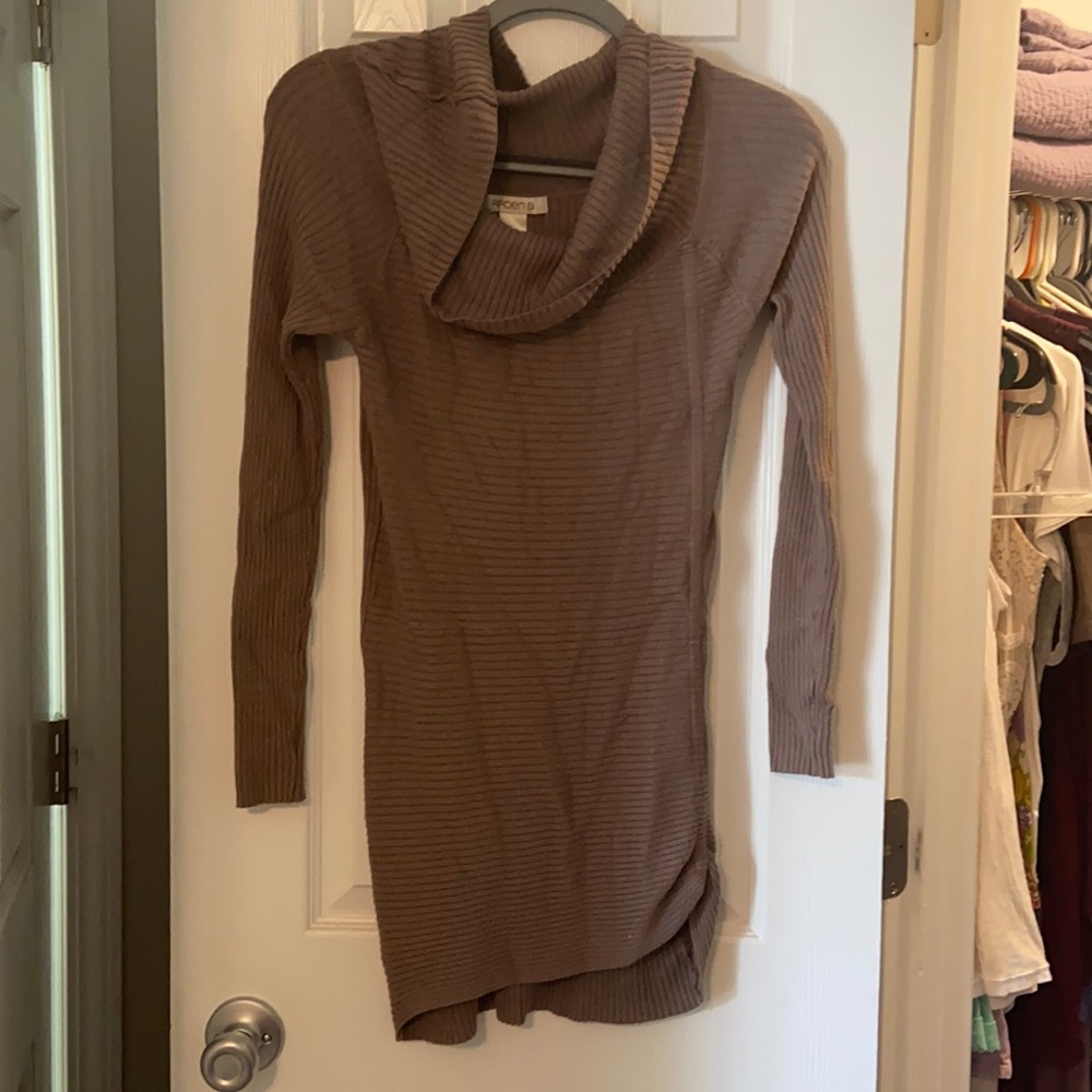 Arden B sweater